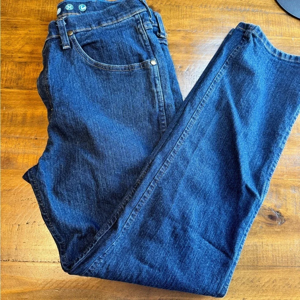 Wrangler Slim Fit Cowboy Cut Blue Jeans Men's 32 x 30 new‎